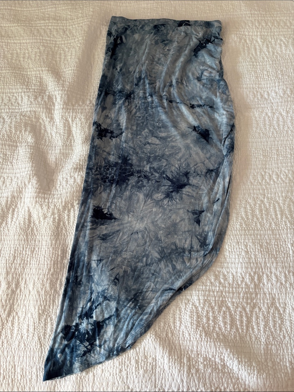 Suzy Shier Blue Tie-Dye Asymmetrical Skirt